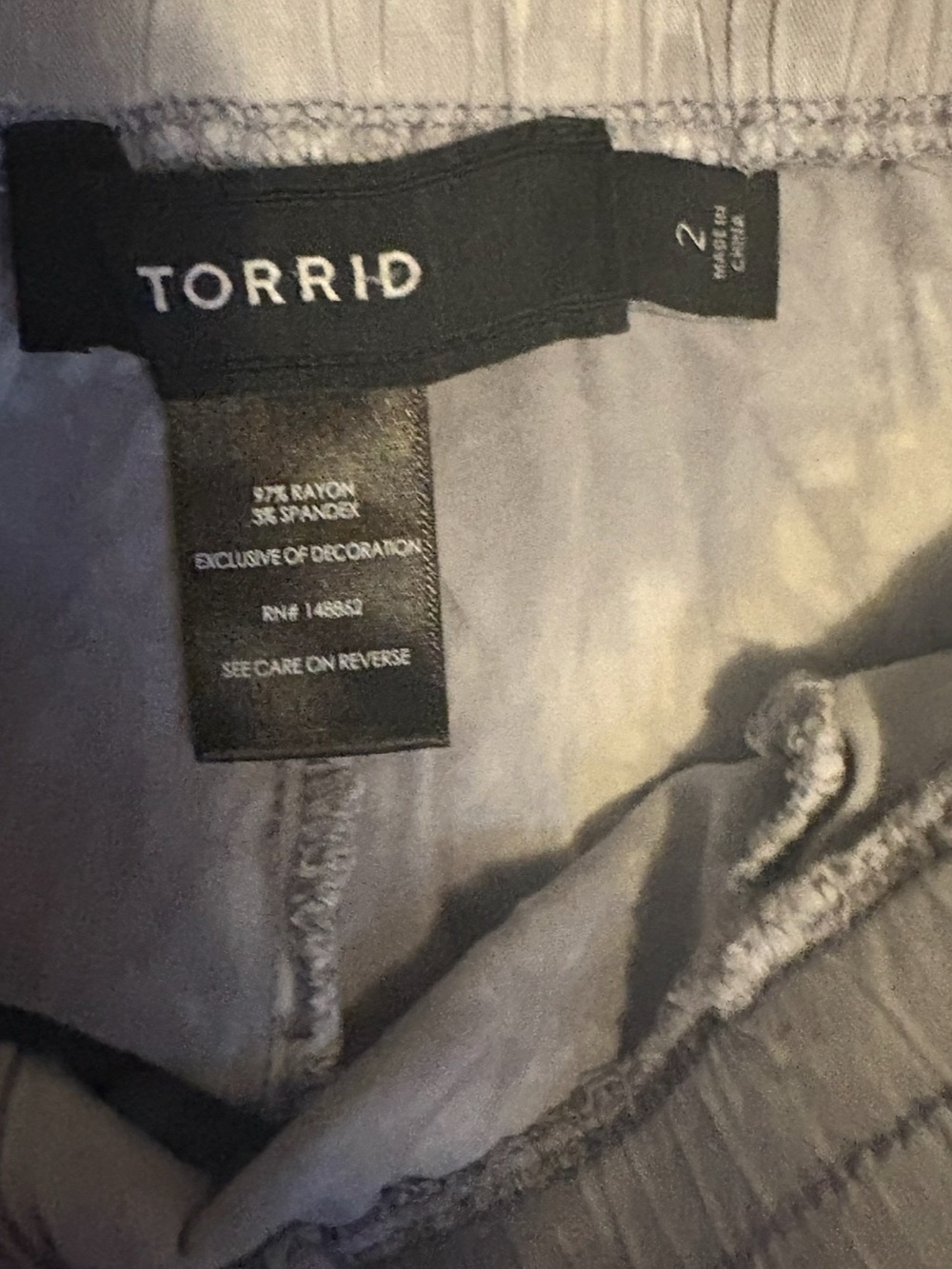 Torrid Tie Dye Jogger Pants 2X Gray Relaxed Fit Mid Rise Lounge Athleisure - Picture 2 of 6